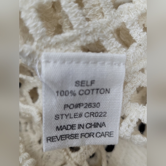 NWT Women's Cream Crochet Top. Size S/M - Picture 5 of 8